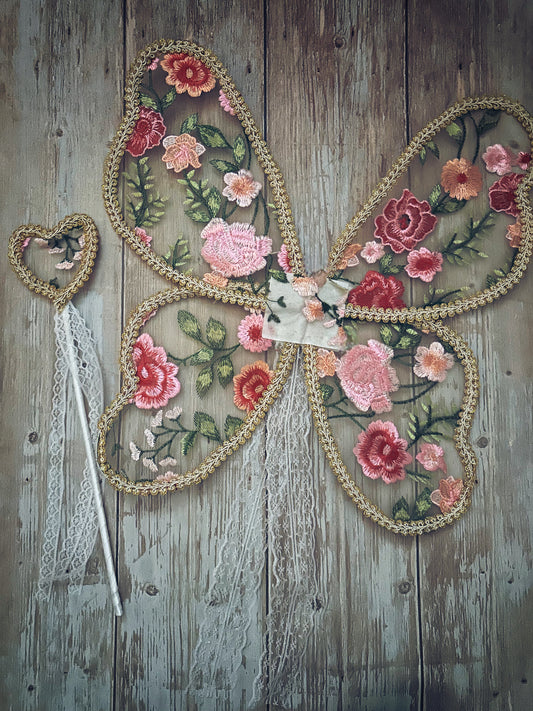 Flora Wing and Wand Set- Back Soon
